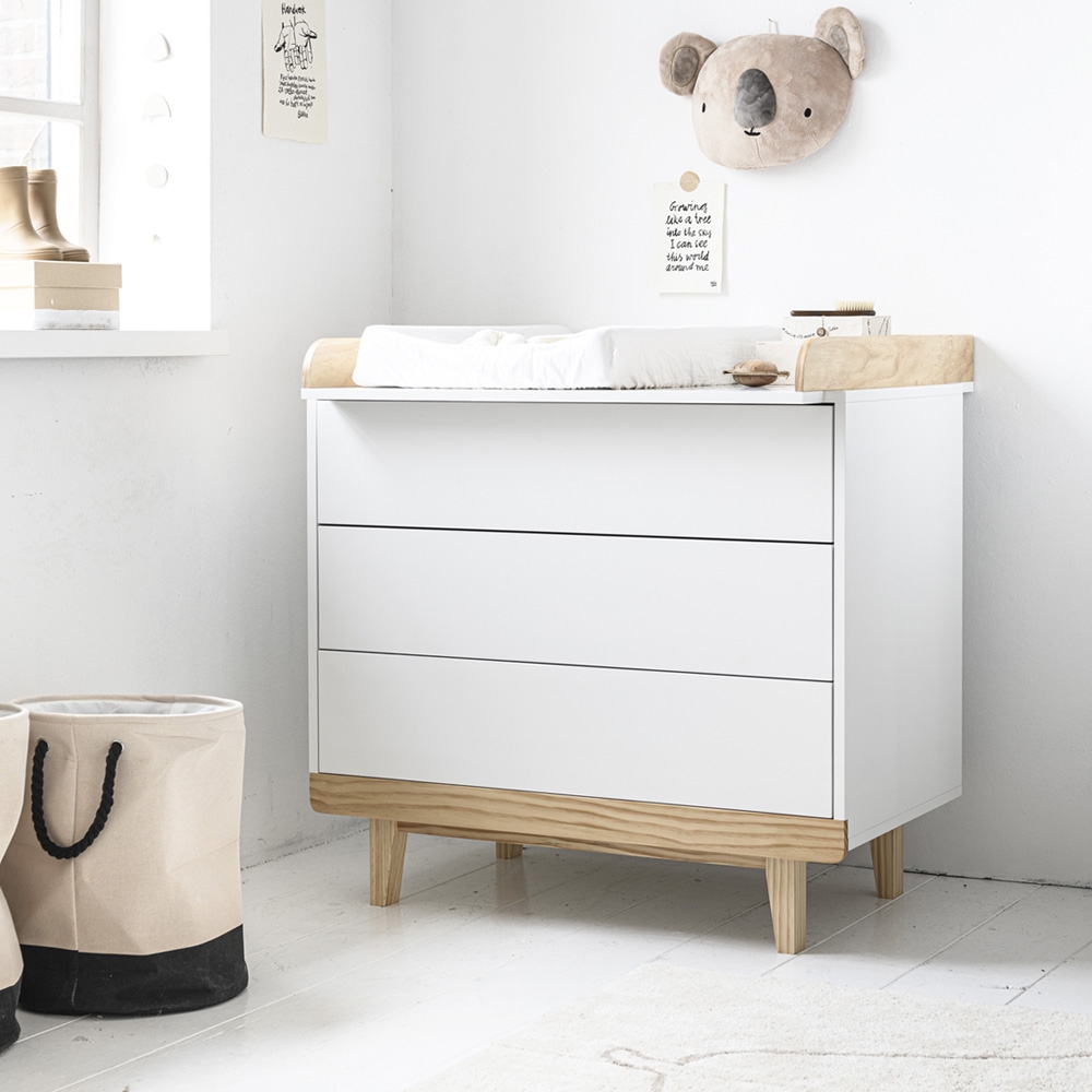 Commode Babykamer wit & CERISE by Petite Amélie