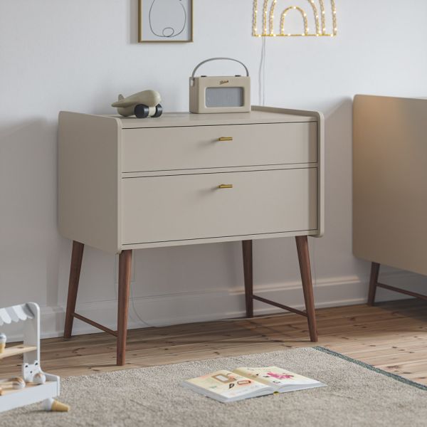 Commode beukenhout in oatmeal met drie lades soft close railing van Petite Amélie