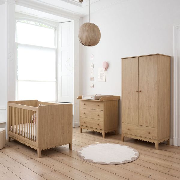 Babykamer compleet Cannelle 3 delig met meegroei bed kast en commode van Petite Amélie