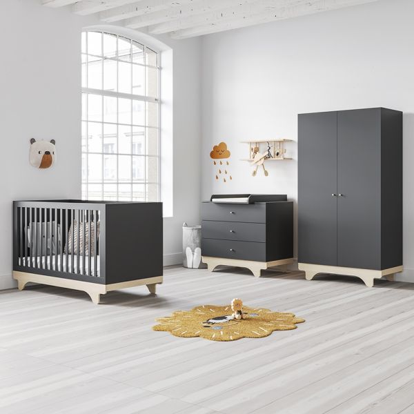 Babykamer 3-delig zwart hout Playwood collectie van Petite Amélie