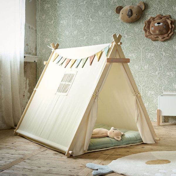 Katoenen tipi tent voor binnen met matras in beige van Petite Amélie