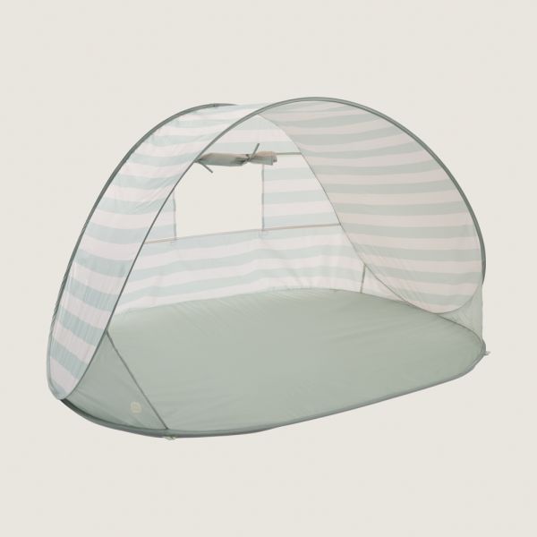 Pop up strandtent groen met uv bescherming en open voorkant van Petite Amélie