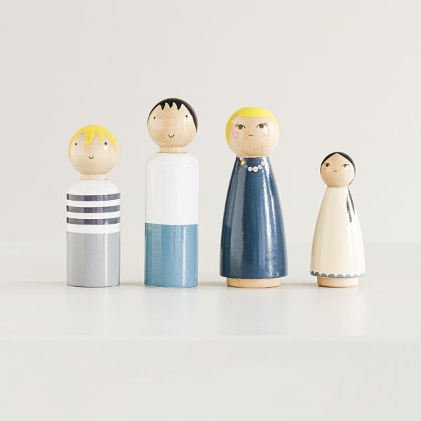 Houten poppenhuis poppetjes 'Ma Petite Famille' van Petite Amélie | Poppenhuis poppetjes uit massief hout