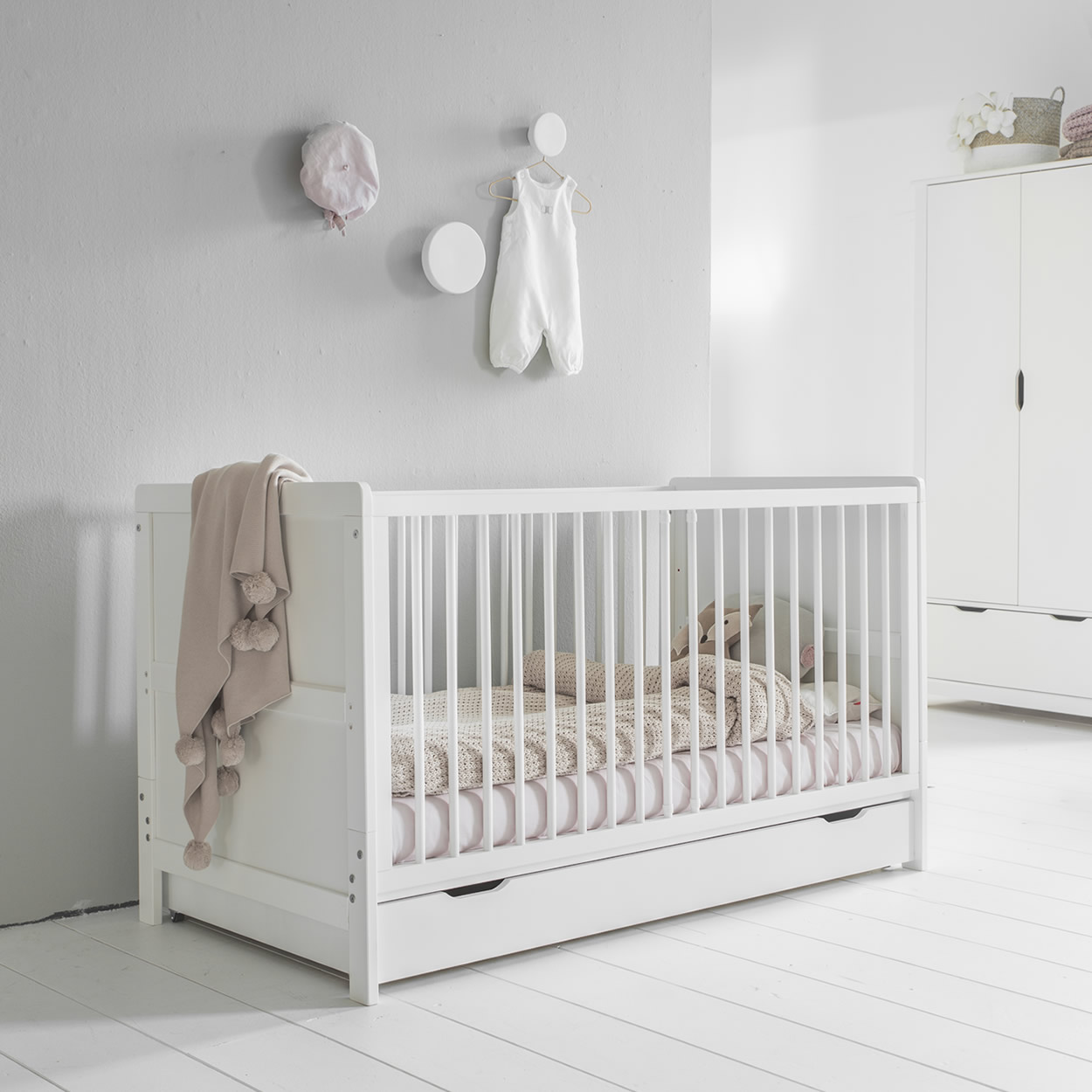 3 in 1 babybed / Meegroeibed 