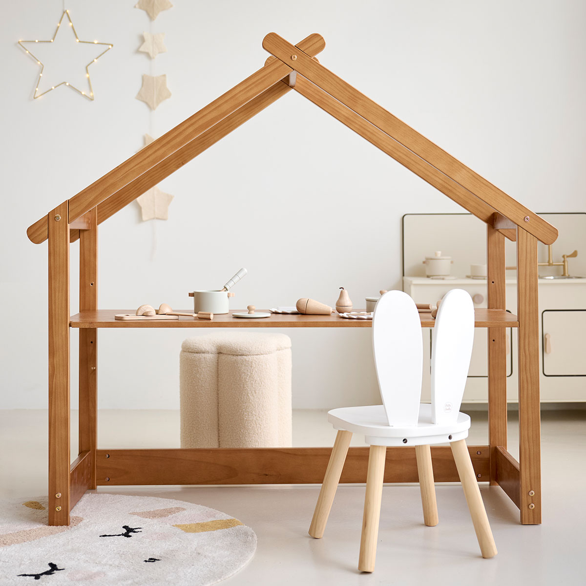 bekijk meer peuterbureaus en stoelen