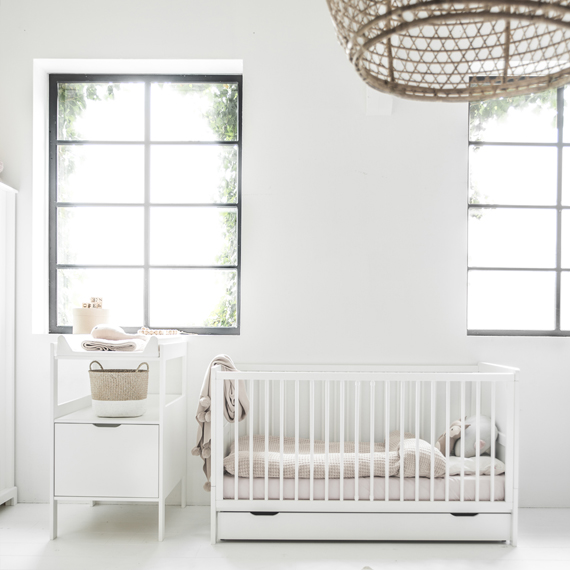 neutrale-tinten-babykamer-petite-amelie