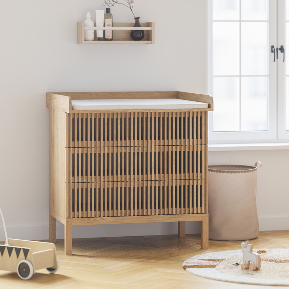 Commodes en bladvergroters van Petite Amélie